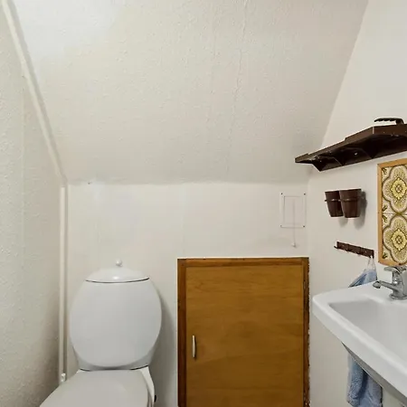 בית נופש In Rm With Wifi And 3 Bedrooms