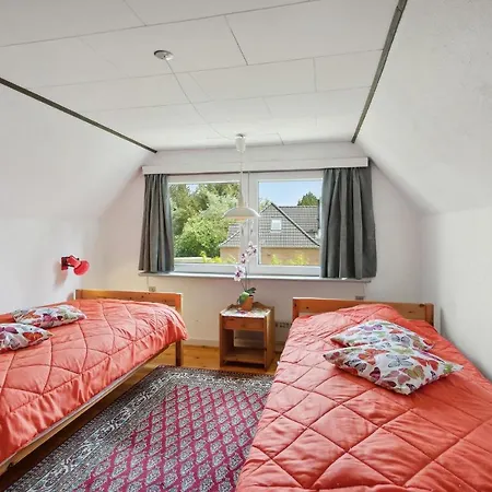 In Rm With Wifi And 3 Bedrooms